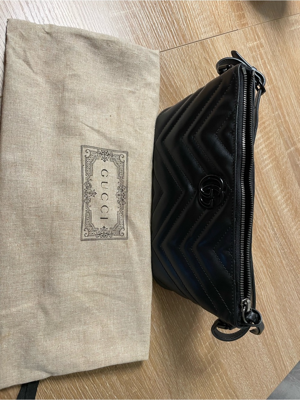 Gucci Authentic Black GG Marmont Sling Shoulder Bag new never worn - Picture 9 of 9